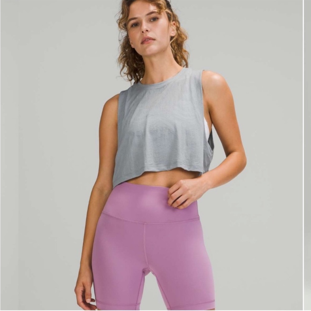 Lululemon All Yours cropped gray tank size 4, barely worn, lightweight